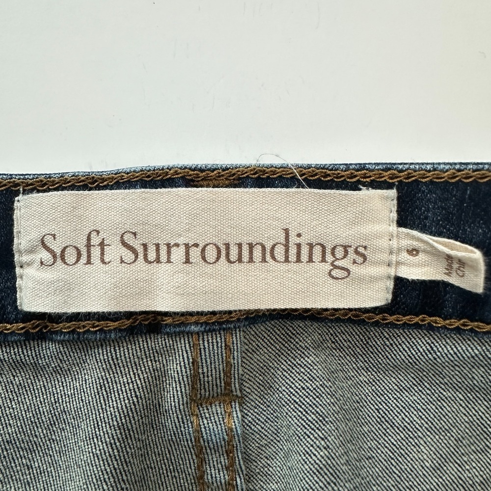 Soft Surroundings Flare Women's size 6 Dark Wash Blue Denim jeans - Picture 3 of 5